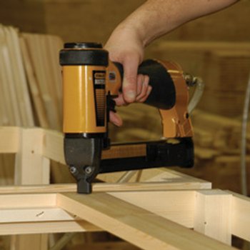 SPECIAL OFFER! Bostitch 538S/4-1 Heavy Duty 1/2" Crown Stapler