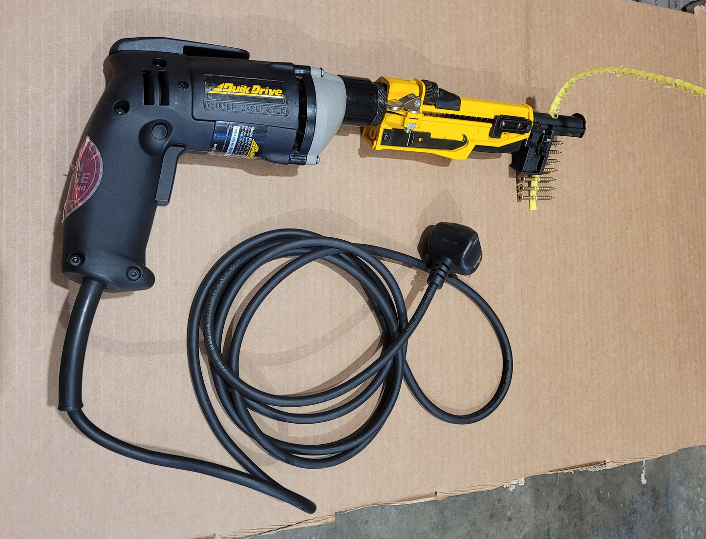 SPECIAL OFFER! Free Quikdrive 2000 Tool with WSNTL134S QuikDrive Collated Screws