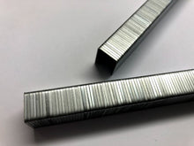 Load image into Gallery viewer, Bostitch 1881601Z 88 Series Staples. 16mm

