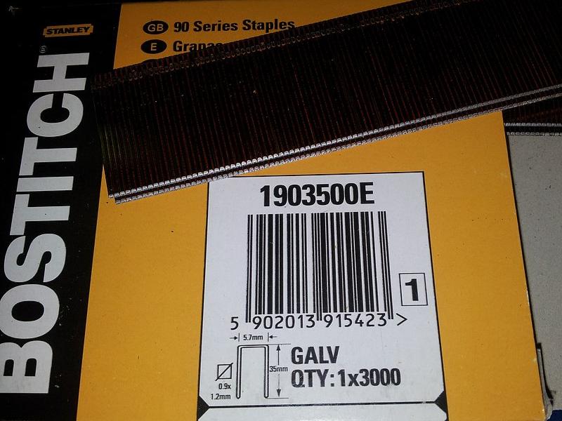 90 Series, 18 Gauge Galvanised Staples, 12mm - 40mm