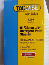Load image into Gallery viewer, 91 Series 18mm - 22mm Divergent Point Galvanised Staples.
