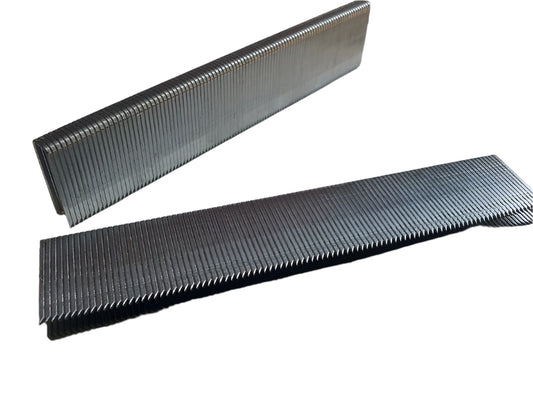 91 Series 18mm - 22mm Divergent Point Galvanised Staples.
