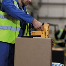 Load image into Gallery viewer, DS-3522-E Pneumatic Carton Stapler
