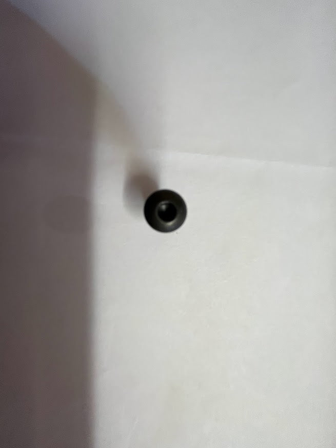 TL770106 Bolt
