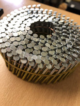 Load image into Gallery viewer, 2.1 x 25mm - 50mm Galvanised, Ring, 15 Degree Flat Wound Coil Nails

