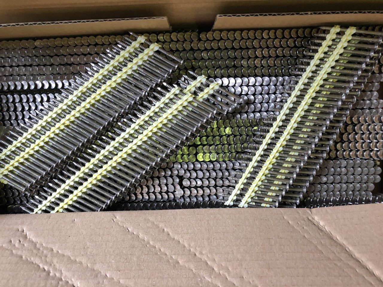 20 Degree Stainless Steel Strip Nails - 2.9 x 50mm - Box of 3,000