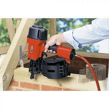 Load image into Gallery viewer, Tacwise JCN90V 50-90mm Coil Nailer
